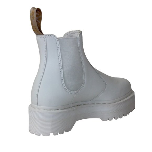 Dr. Martens VEGAN quad mono White Chelsea Boots Women's 8 MEW! - Picture 5 of 10